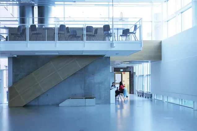 Exhibition hall in the A building. Photo.
