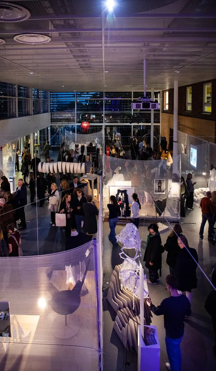 Exhibition Hall with guests. Photo. 