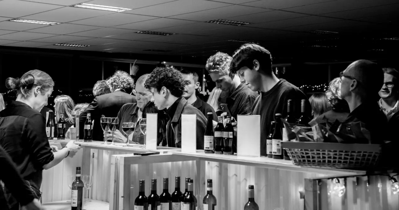 Guests in the bar. Photo. 