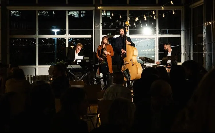 A jazz band on stage. Photo. 