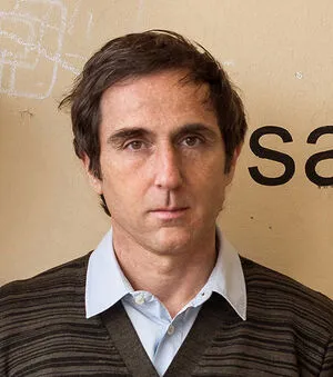 Ricardo Flores. Photo.